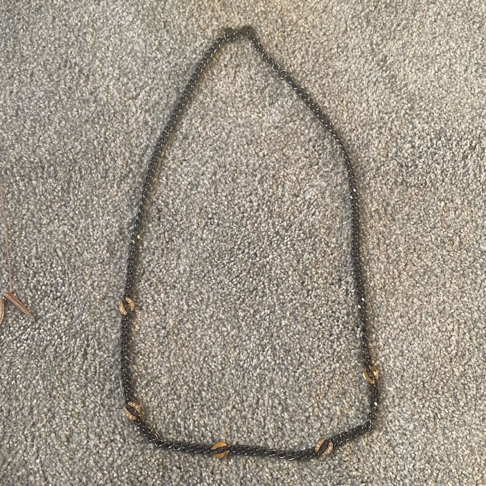 Stella & Dot hematite necklace